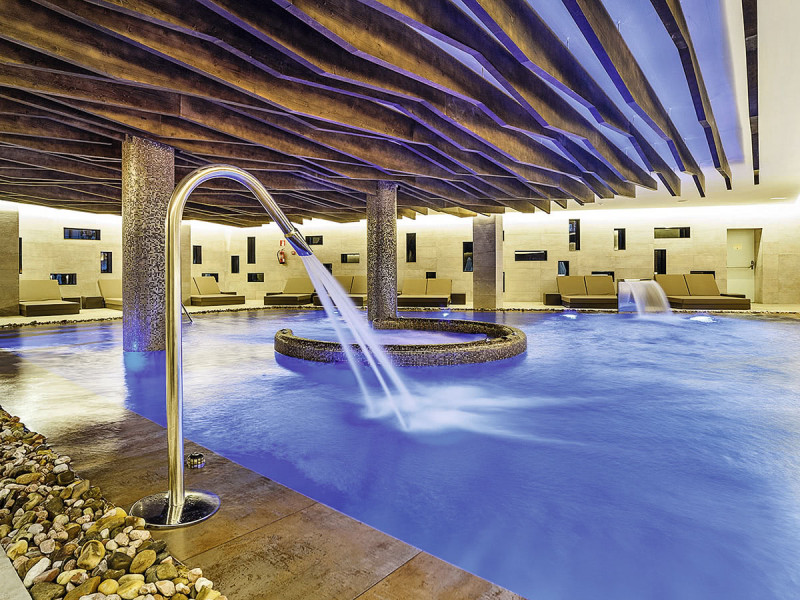 Hotel Serrano Palace