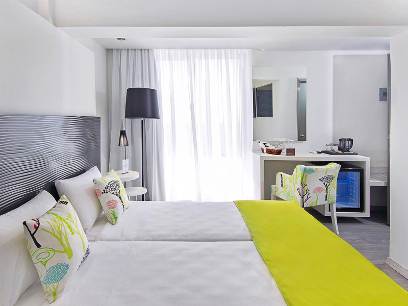 Hotel Semiramis City