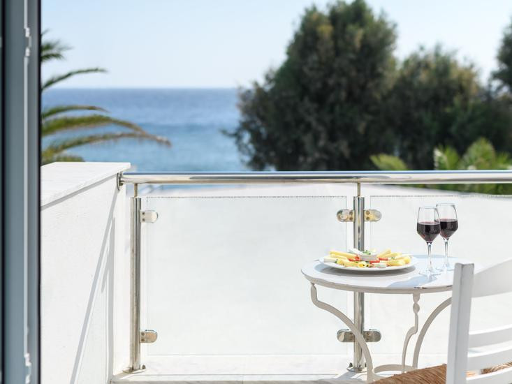 Alesahne Beach Hotel