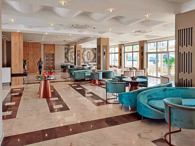 Hotel Side Story Resort & Spa
