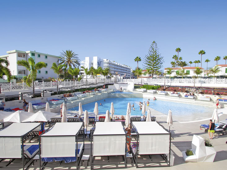 Hotel Caserio