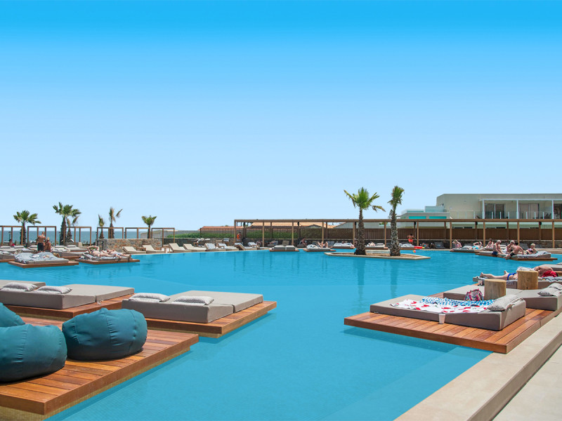 Senseana Sea Side Resort & Aquadventure