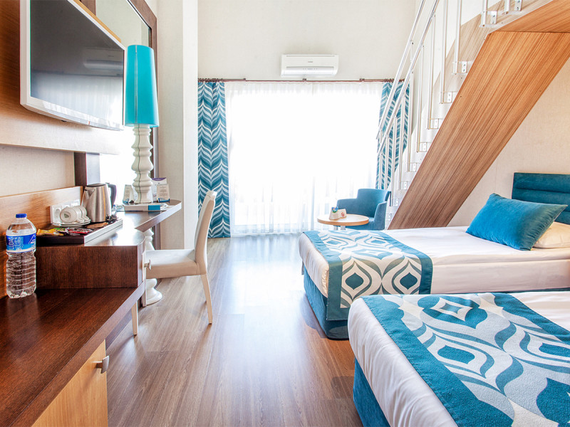 Hotel Dream World Resort & Spa