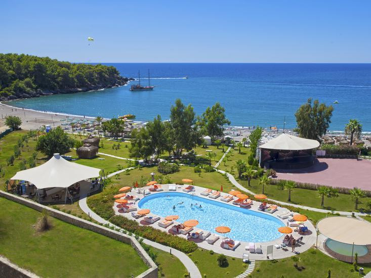 Justiniano Deluxe Resort
