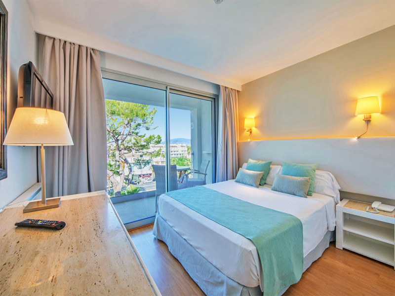 Playa Esperanza Resort