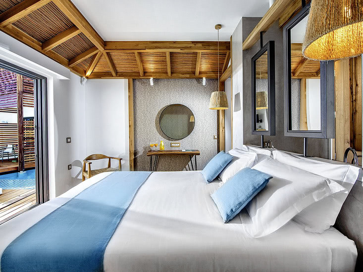 Stella Island Luxury Resort