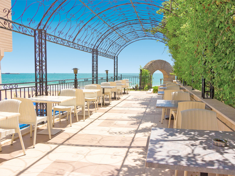 Hotel Bilyana Beach
