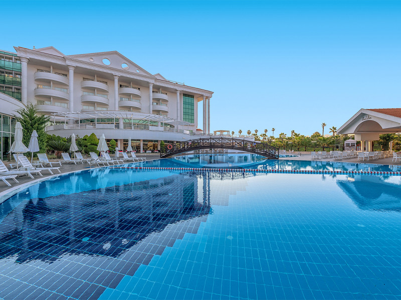 Roma Beach Resort & Spa