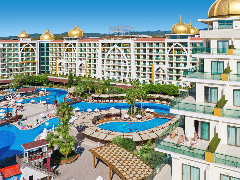 Alan Xafira Deluxe Resort