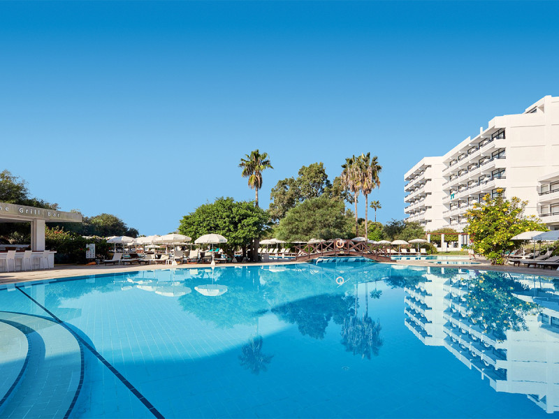 Hotel Grecian Bay