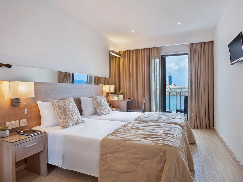 Hotel Plaza & Plaza Regency