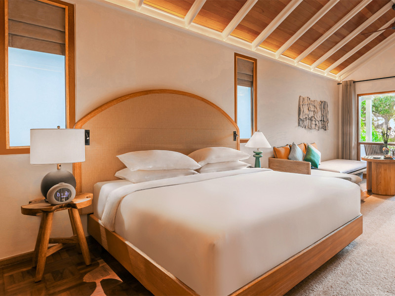 NH Collection Maldives Reethi Resort 