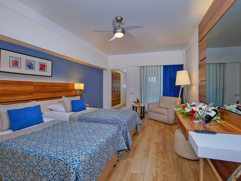 Limak Atlantis De Luxe Hotel & Resort