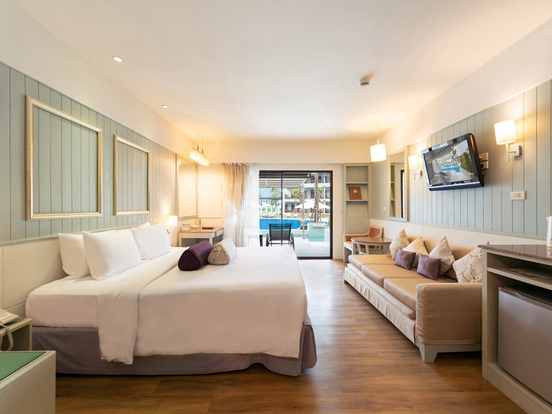 Katathani Phuket Beach Resort
