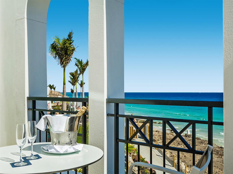 Royal Palm Resort & SPA