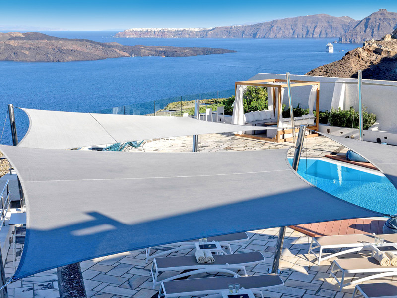 Hotel Caldera's Dolphin Suites