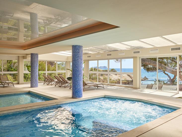 Universal Lido Park & SPA