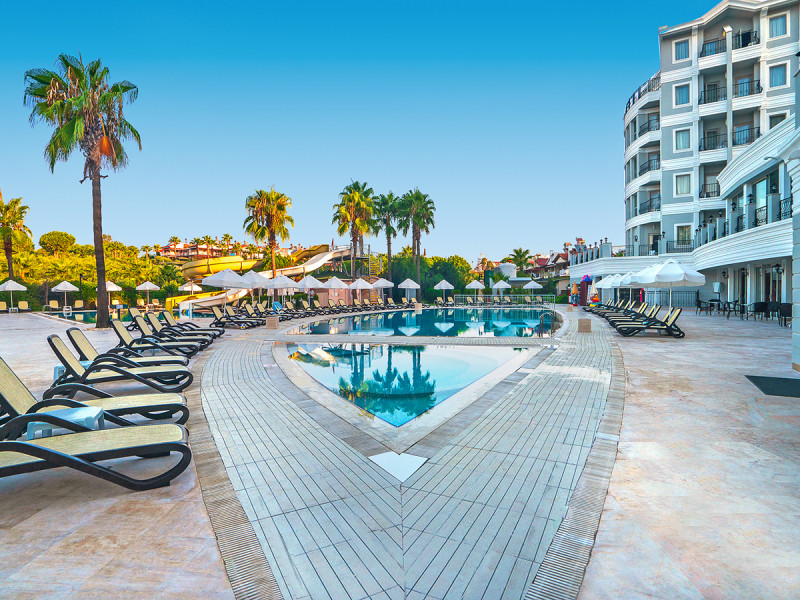 Hotel Royal Atlantis Beach