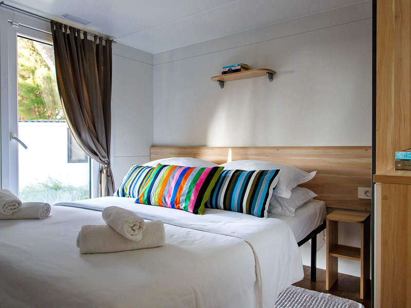 Waterman Beach Village camp & glamping