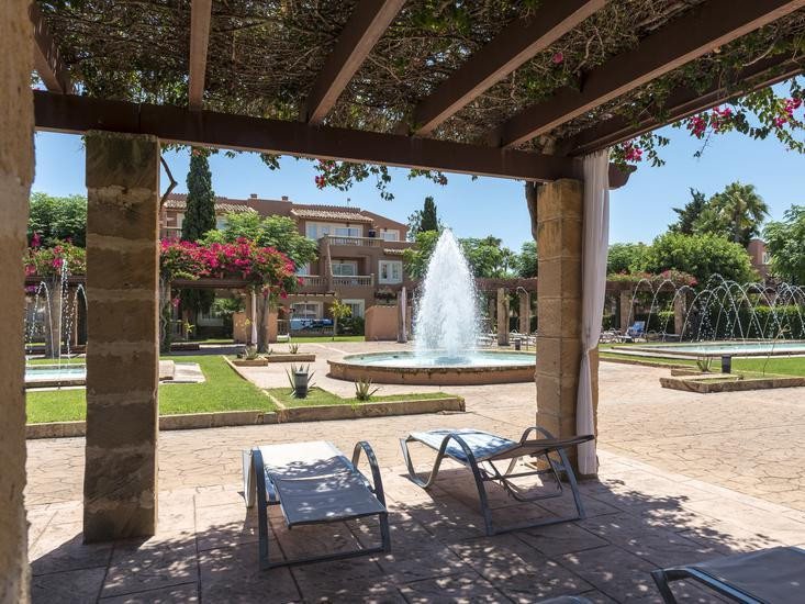 Ciudad Laurel Aparthotel