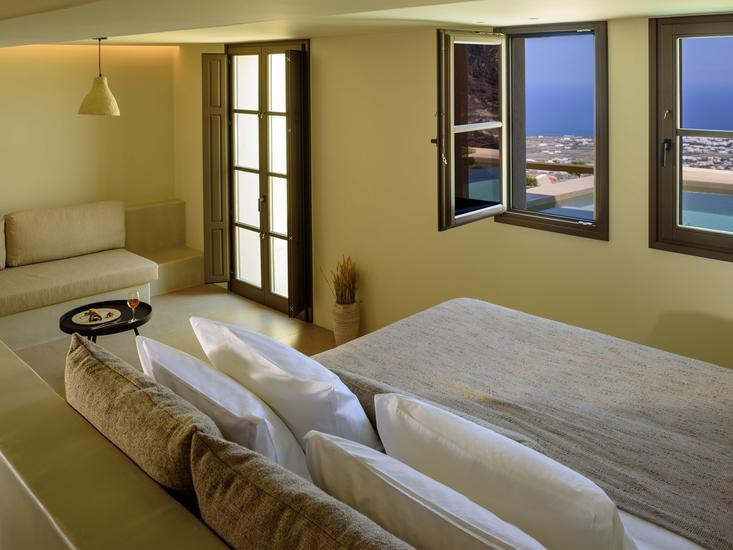 Elessa Hotel