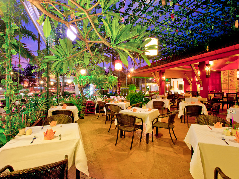 Kata Palm Resort & Spa