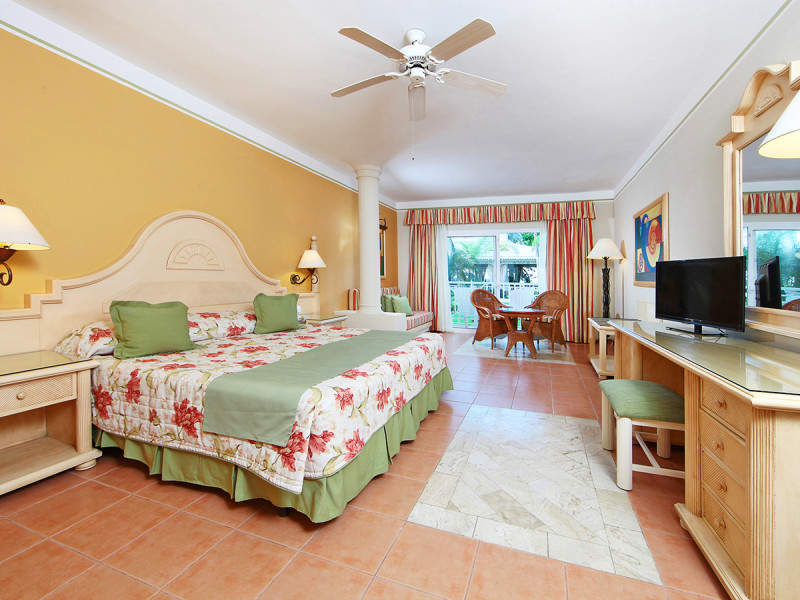 Bahia Principe Explore El Portillo