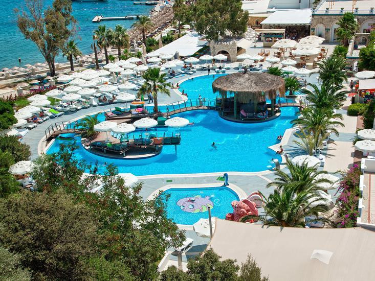 Salmakis Beach Resort