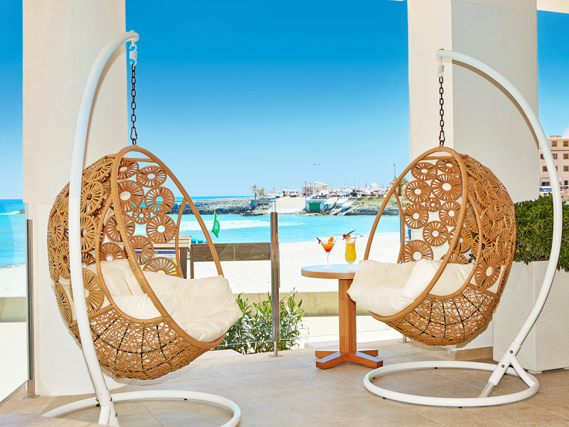 Universal Hotel Perla