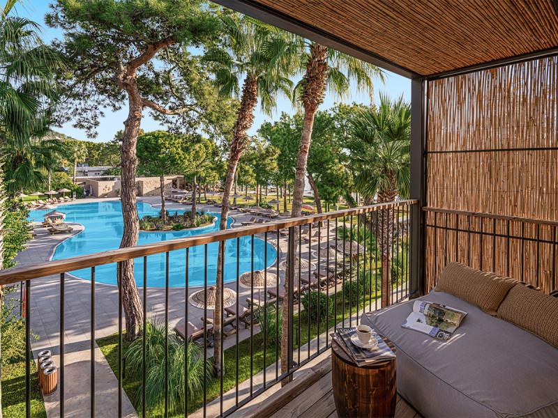 Hotel Balmy Beach Resort