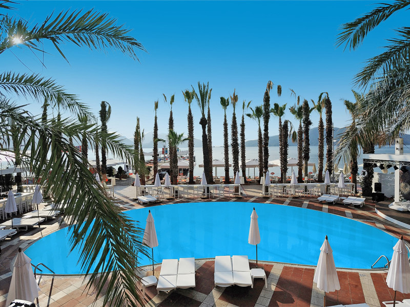 Hotel Elegance International