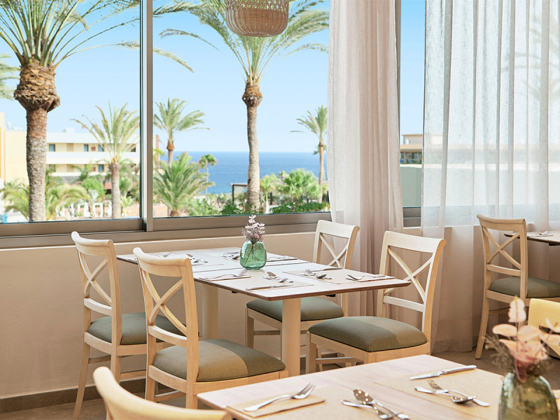 Iberostar Waves Gaviotas Park