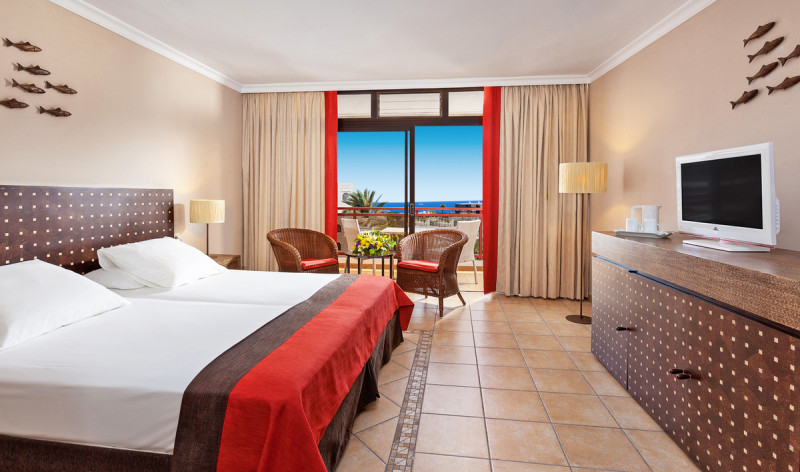 Hotel Seaside Sandy Beach