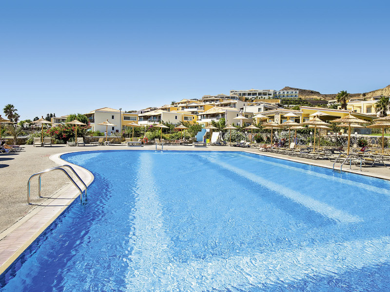 Grand Blue Beach Hotel