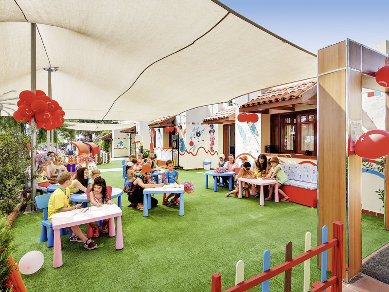 Hotel Pine Bay Holiday Resort