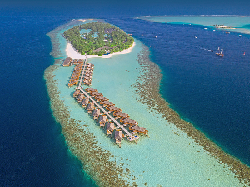Vilamendhoo Island Resort & Spa