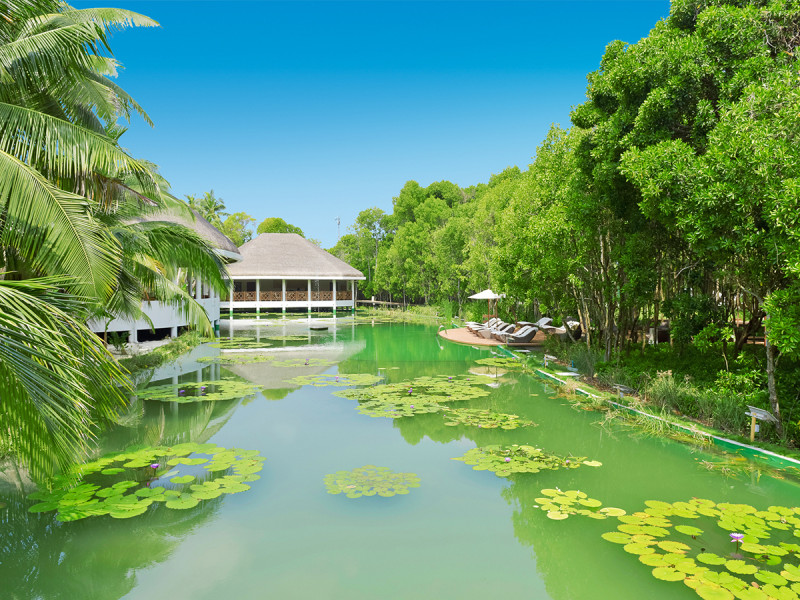 Dreamland The Unique Sea & Lake Resort