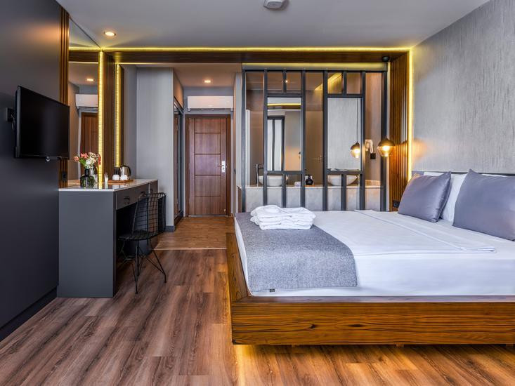 Adora Calma Beach Hotel