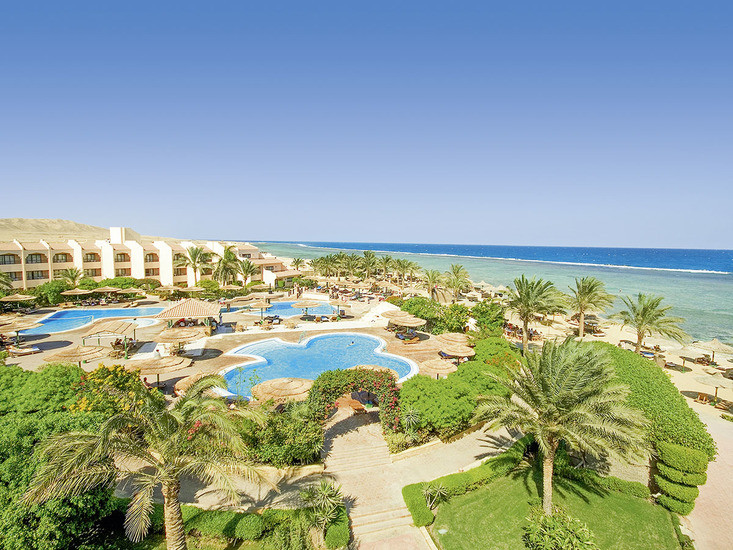 Flamenco Beach & Resort