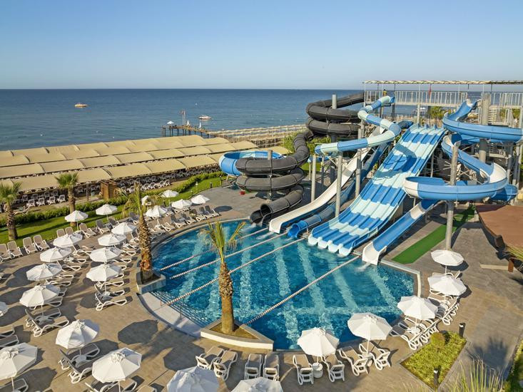 Kirman Belazur Resort