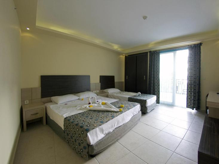 Arabella World Hotel