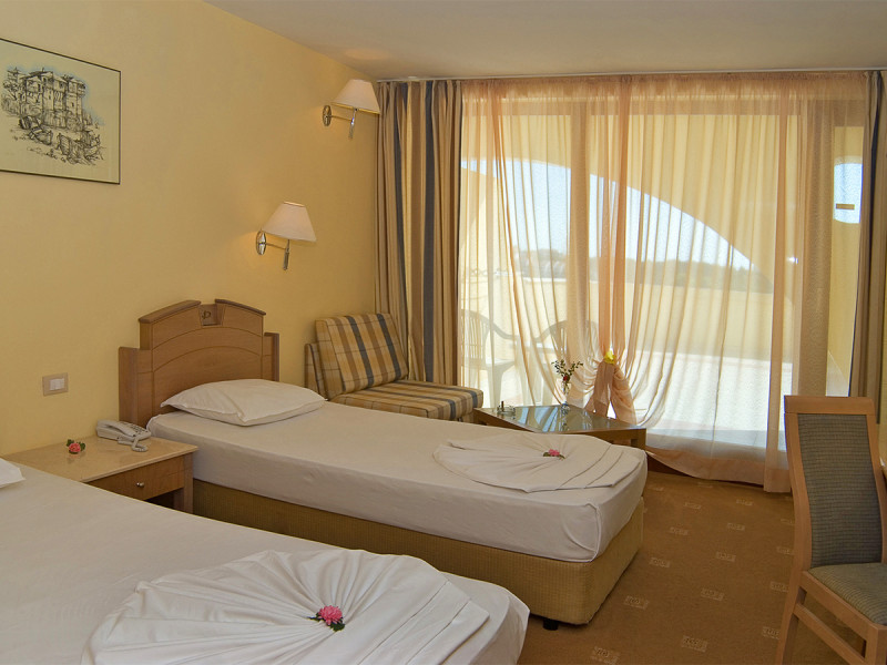 DUNI Hotel Holiday Village