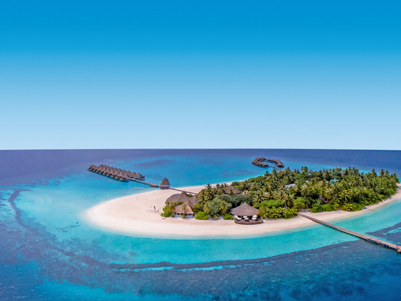 Angaga Island Resort