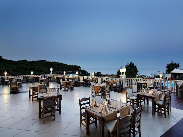 Justiniano Deluxe Resort