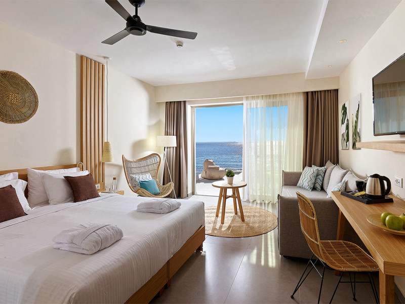 Enorme Santanna Beach Resort