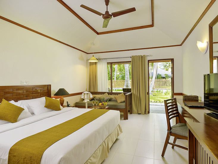 Villa Park, Sun Island 