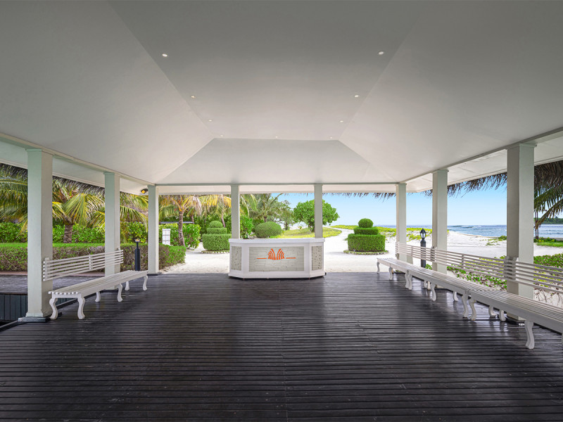 Adaaran Select Hudhuran Fushi Resort