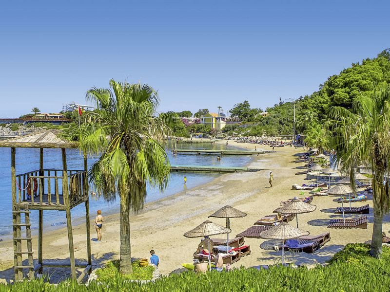 Hotel Pine Bay Holiday Resort