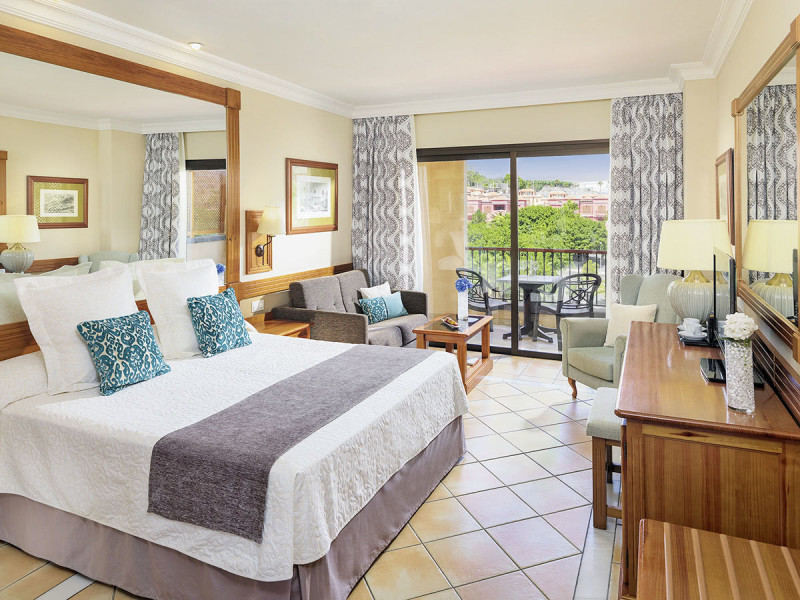 Hotel GF Gran Costa Adeje 