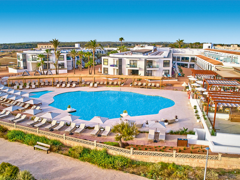 Universal Hotel Grand León & Spa